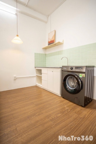 Căn hộ mới ngay quận 1, bancol đón nắng, gần Đại học UEH, Hoa Sen, quận 3