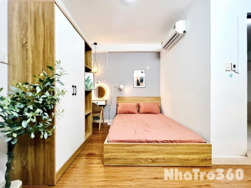 Full nội thất, tự do, giá rẻ, cửa sổ trời