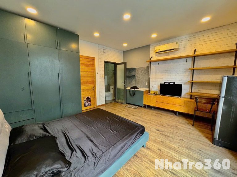 STUDIO CỬA SỔ FULL NT GẦN ETOWN CỘNG HOÀ