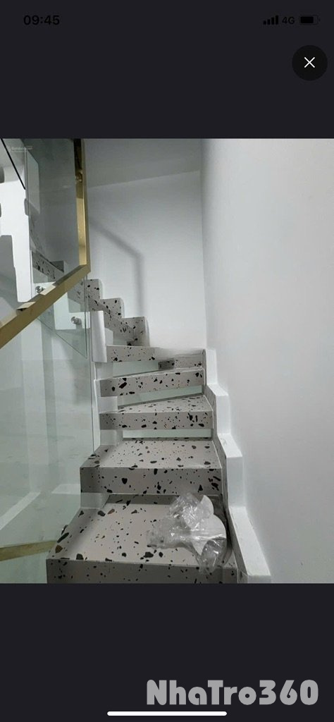 Nhà Cho Thuê Mặt Tiền Lý Chính Thắng Q3 3PN 4WC