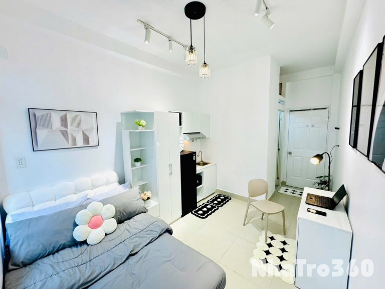CHO THUÊ CĂN HỘ DẠNG STUDIO CÓ BAN CÔNG