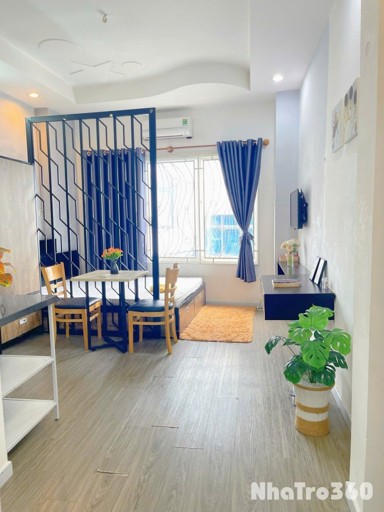 Căn hộ mini cửa sổ lớn thoáng sáng – tách bếp – full nội thất ngay trung tâm quận 1.