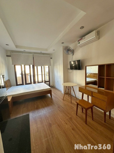 Cho thuê studio quận 1 cửa sổ lớn, full nội thất