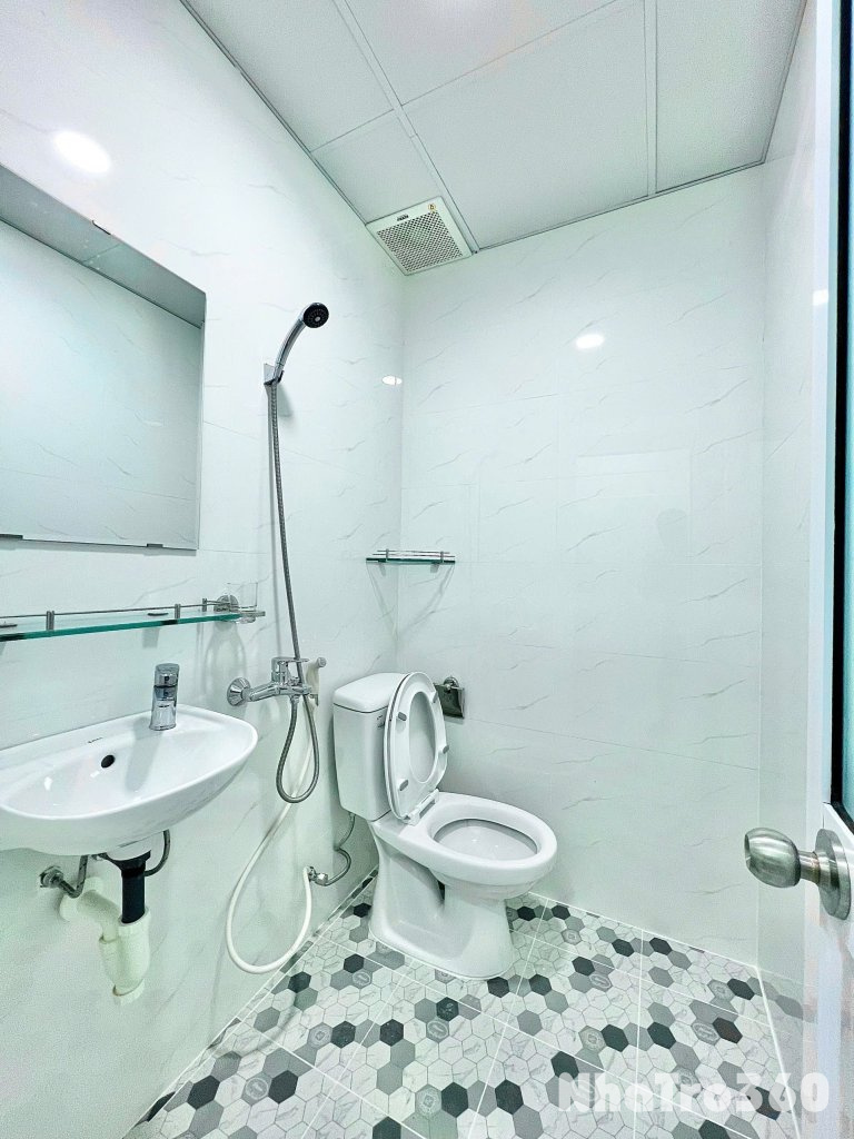 Cho thuê căn hộ Studio Cửa sổ thoáng Q8 gần cầu Nguyễn Văn Cừ, cầu chữ Y, chợ Rạch Ông