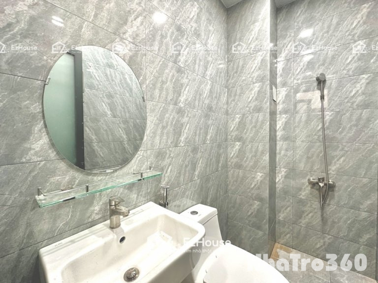 Full nội thất, nhà mới, tự do, giá rẻ, ban công