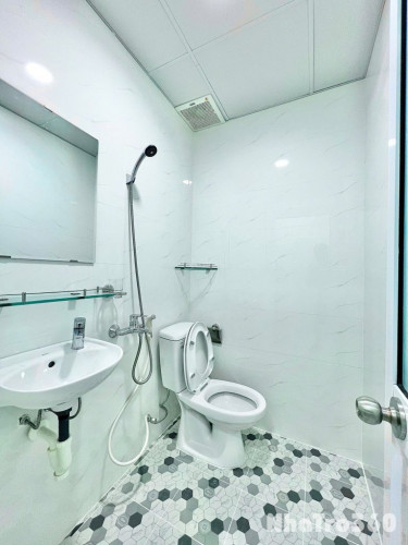 Cho thuê căn hộ Studio Cửa sổ thoáng Q8 gần cầu Nguyễn Văn Cừ, cầu chữ Y, chợ Rạch Ông