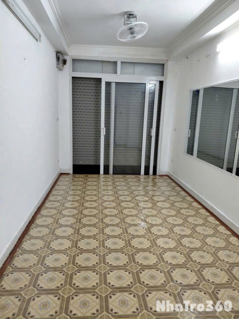 Cho Thuê Cửa Hàng - Số 47 Ngõ Thịnh Quang - Đống Đa- Hà Nội