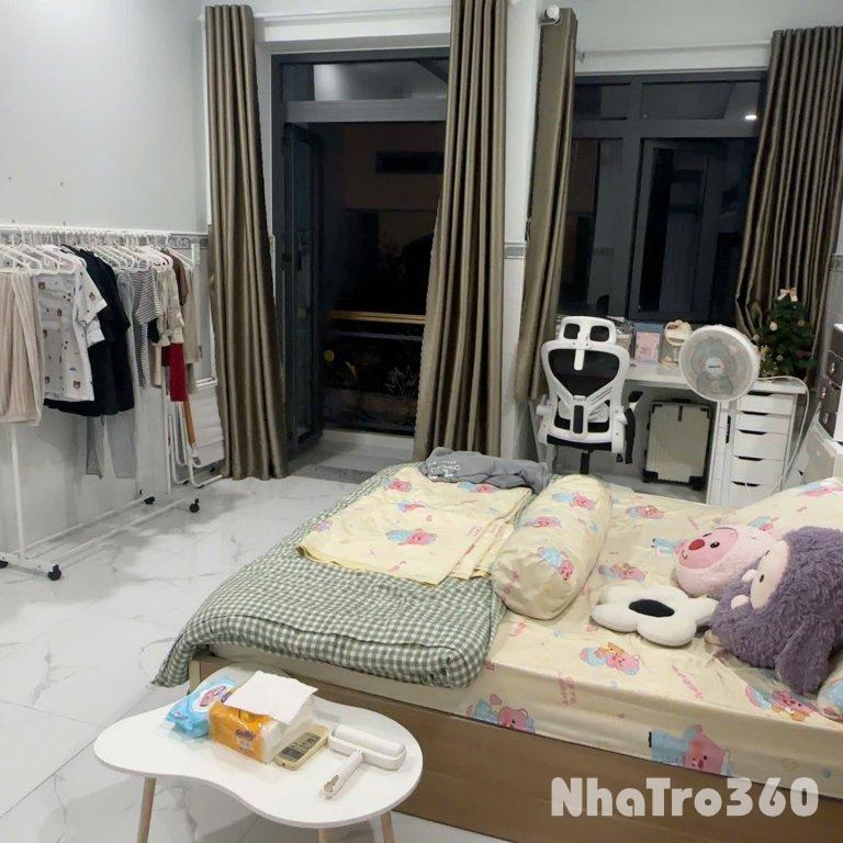 Cho thuê căn hộ Studio Ban công Q4 gần ĐH Luật, ĐH Nguyễn Tất Thành, chợ 200, nhà thờ Xóm Chiếu