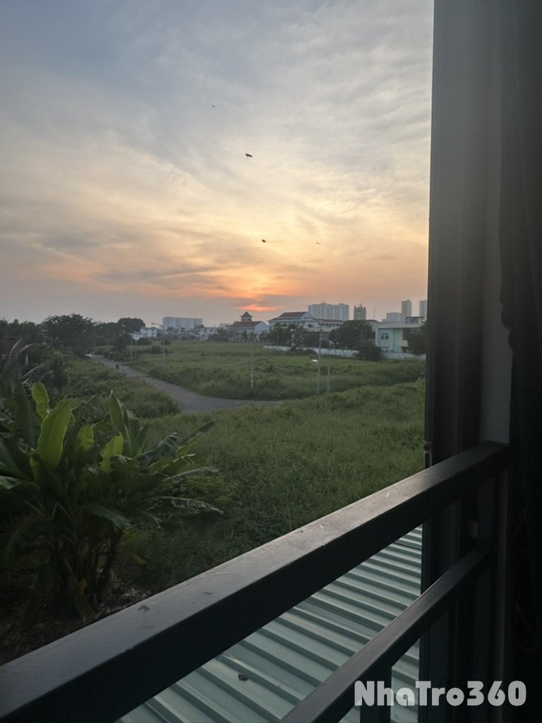 Phòng Ban Công Giả Yên Tĩnh Thoáng Chỉ 3tr5