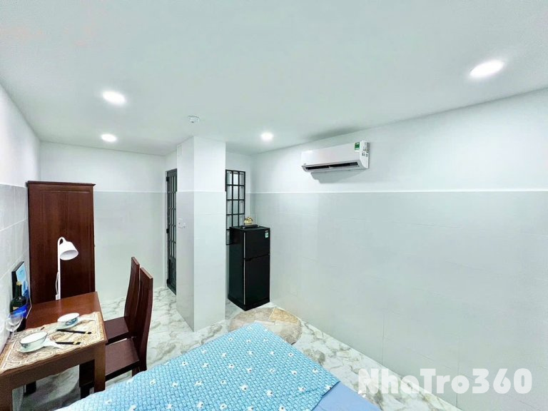 Nhà Xây Mới Bên Em Còn Duy Nhất 1 Phòng