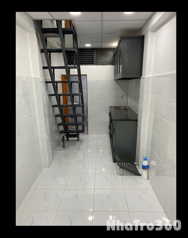 CHO THUÊ NHÀ NHỎ VÕ VĂN KIỆT, Q.1 GIÁ 5 TRIỆU.