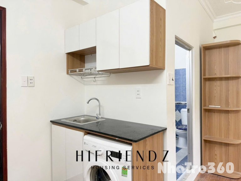 Full nội thất, cửa sổ, thang máy, giá rẻ