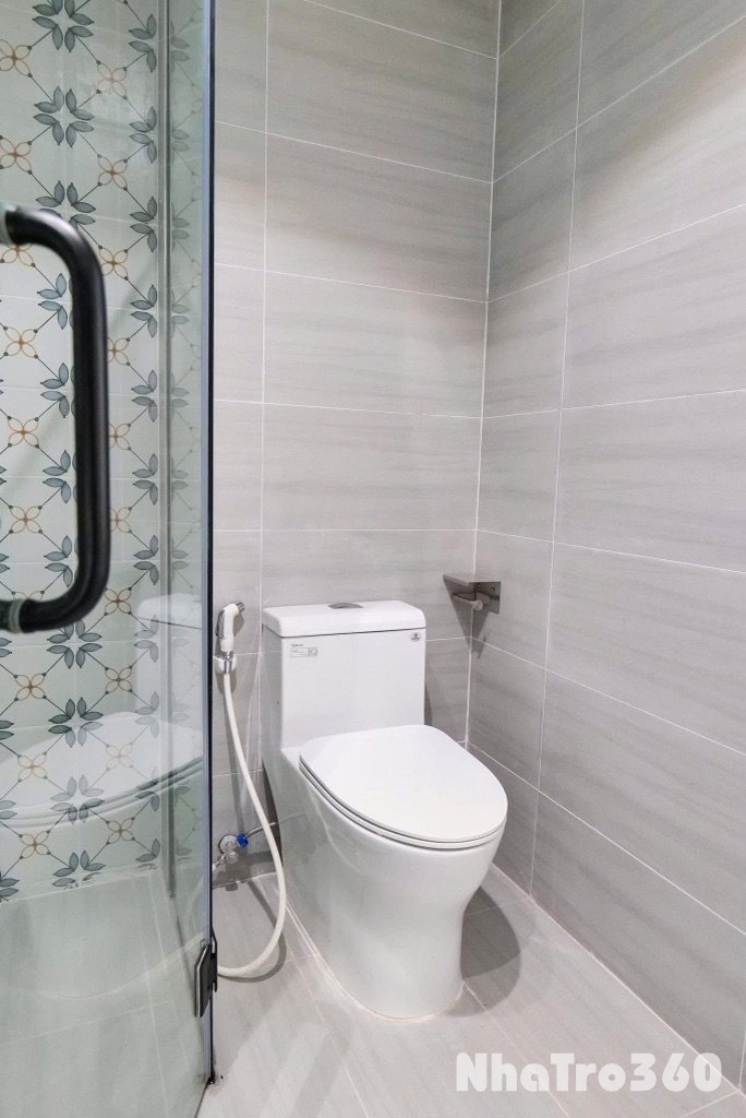 CHO THUÊ PHÒNG STUDIO FULL NỘI THẤT MỚI 100%, QTB