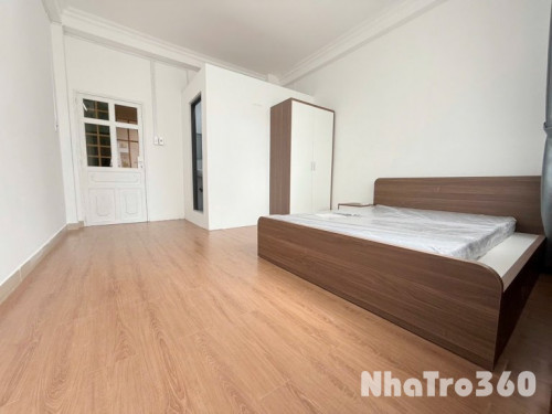 Full nội thất, sân thượng, 1 phòng ngủ, tách bếp