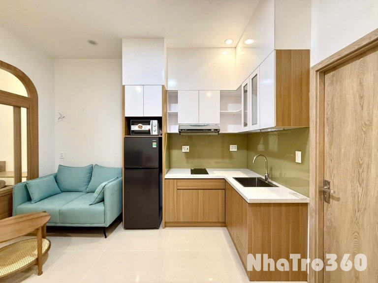 CHO THUÊ CĂN HỘ 1PN BAN CÔNG- NỘI THẤT- SÂN BAY