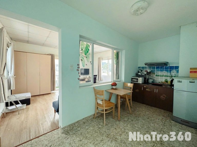 Cho thuê căn hộ 1PN, Q1, đường Lê Thị Riêng, gần Chợ Bến Thành, Công Viên 23/9, Công Viên Tao Đàn