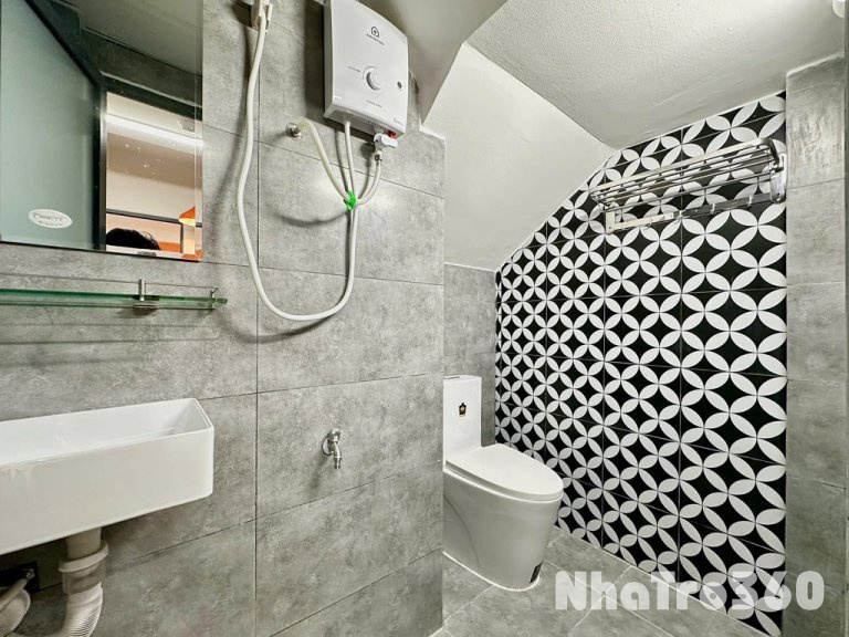 CHO THUÊ PHÒNG STUDIO TÁCH BẾP MỚI 100%, TÂN BÌNH