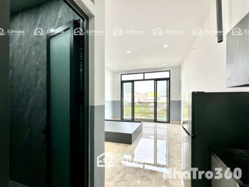 Gần các trung tâm siêu thị eon