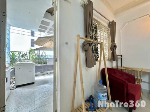 Cho thuê căn hộ 1PN ban công lớn gần chợ Bến Thành