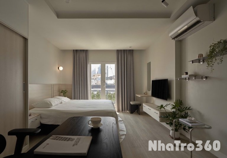 Cho thuê căn hộ 1PN quận 1 ban công full nội thất