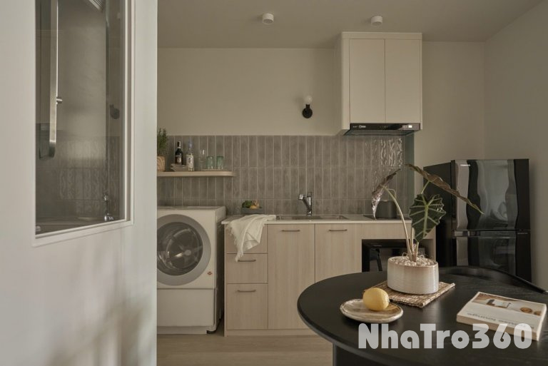 Cho thuê căn hộ 1PN quận 1 ban công full nội thất