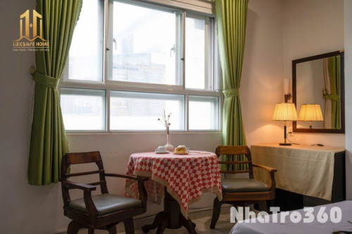 Căn hộ studio cửa sổ lớn gần sân bay Tân Bình