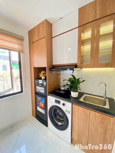 Phòng ban công 35m2 quận 3 đường nam kỳ khởi nghia