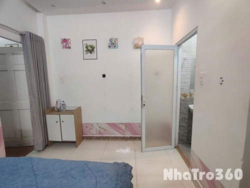 Cho thuê phòng giá sinh viên 4củ6 trung tâm Quận 1