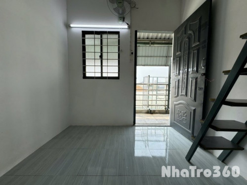 Phòng trọ có ban công chung