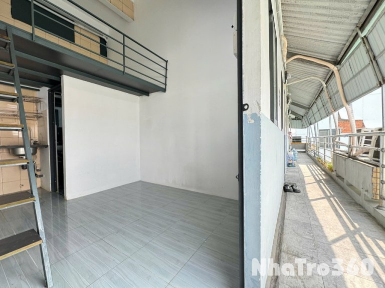 Phòng trọ có ban công chung