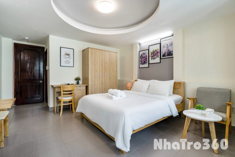 Cho thuê căn hộ 1PN quận 1, ban công full nội thất