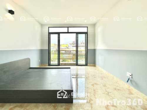 Full nội thất, ban công, tủ lạnh, giá rẻ