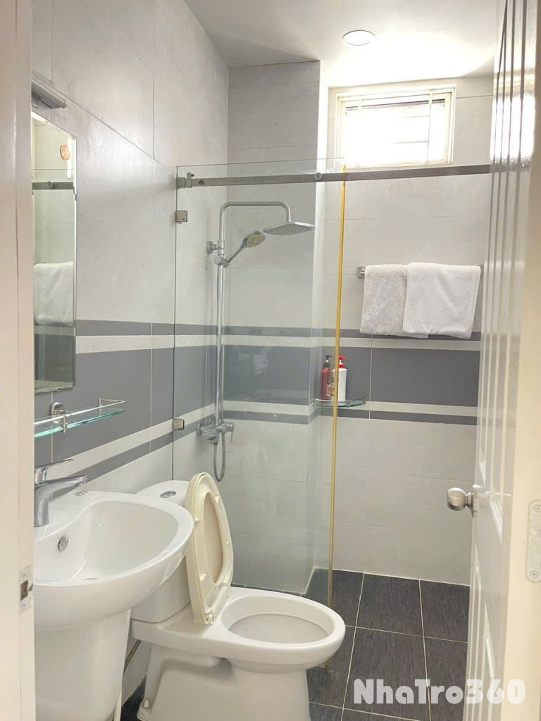 Cho thuê căn hộ 1PN Ban công thoáng Q1 gần chợ Tân Định, công viên Lê Văn Tám, vòng xoay Điện Biên Phủ