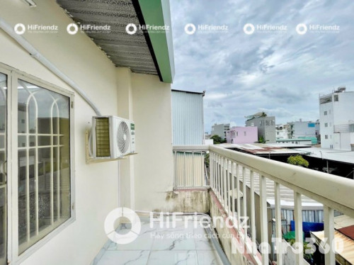 Full nội thất, ban công, tự do, giá rẻ, rộng 40m2