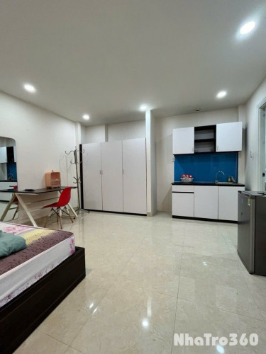 Cho Thuê Căn Hộ Quận 1, gần Chợ Tân Định