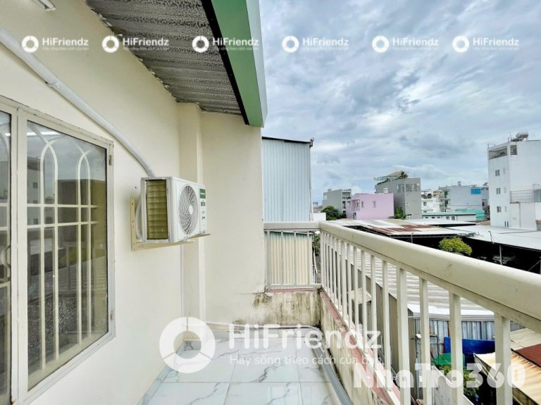 Full nội thất, ban công, tự do, giá rẻ, rộng 40m2