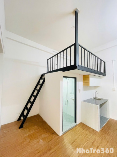 Cho thuê duplex ngay chợ Hoàng Hoa Thám - ETOWN