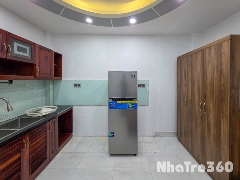 Căn Hộ Full Nội Thất Rộng 30m2 Gần Chợ Bà Chiểu
