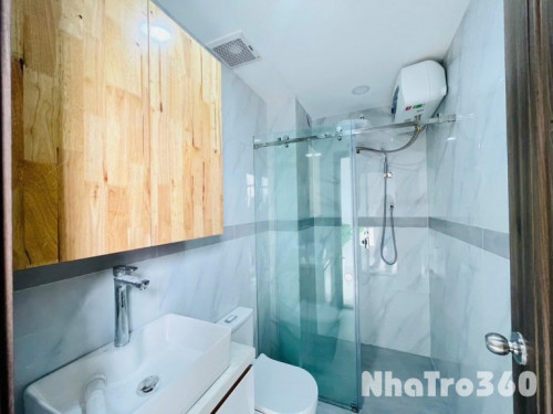 CHO THUÊ CĂN HỘ FULL NỘI THẤT BAN CÔNG QUẬN 2