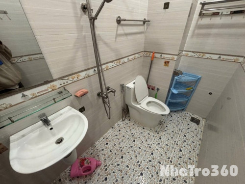 Cho thuê căn hộ Studio Ban công mát Q1 gần cầu Ông Lãnh, cầu Calmette, Phố Bùi Viện, chợ Bến Thành