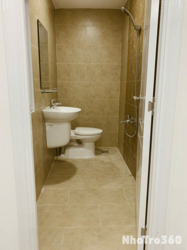 Cho thuê căn hộ Q4, Đường Nguyễn Thần Hiến, gần ĐH Nguyễn Tất Thành, chợ Xóm Chiếu, Cầu Tân Thuận