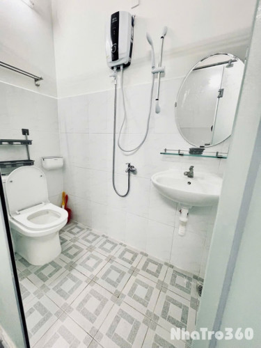 Cho thuê phòng trọ Studio giá hạt dẻ, ngay Đh Luật, Đh Nguyễn Tất Thành, cầu Khánh Hội, cầu Tân Thuận,…