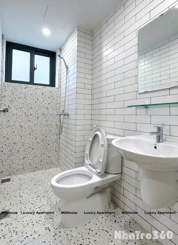 Cho thuê Căn hộ Q10, gần cv lê thị riêng