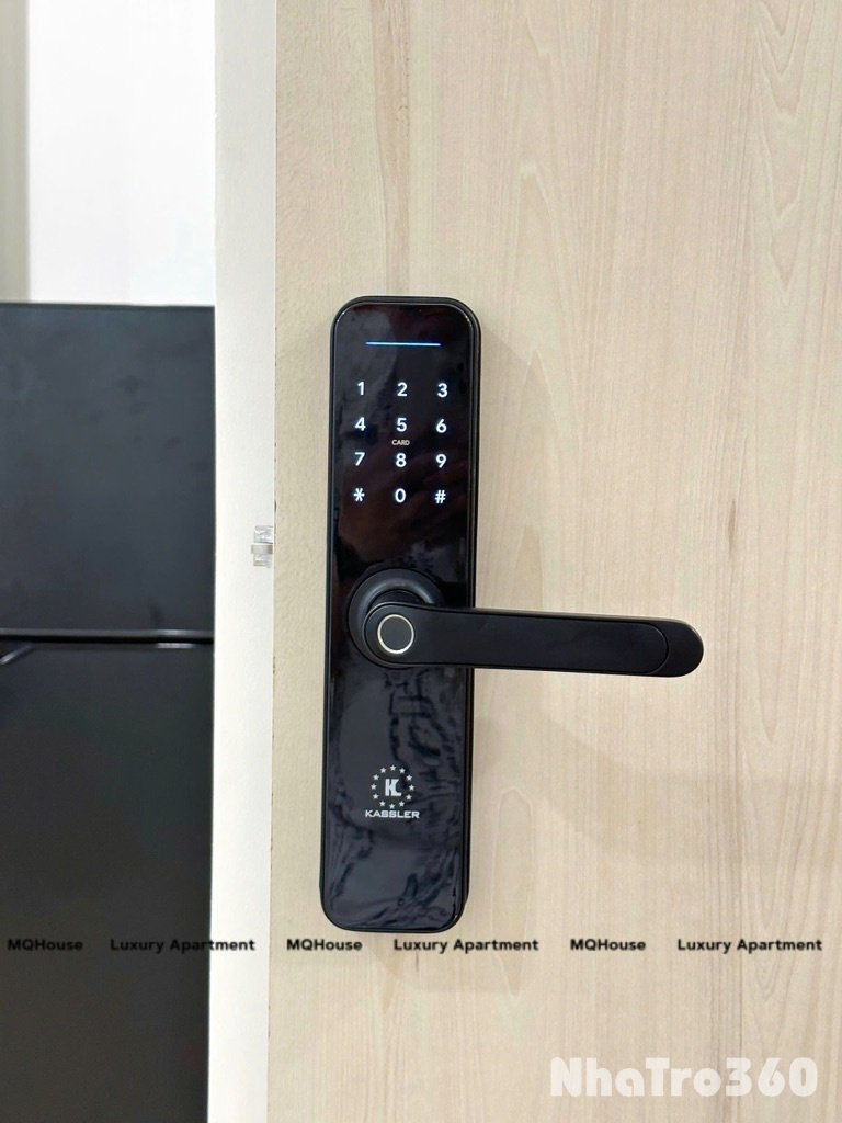 Cho thuê Căn hộ Q10, gần cv lê thị riêng