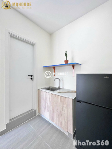 Sẵn Căn Hộ Full Nội Thất Ban Công Thoáng Rộng 40m2