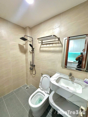 Căn hộ mới xây, Full nội thất gần Bùi Viện Quận 1