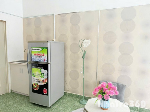 Cho thuê căn hộ ban công, Q4, Đường Đoàn Văn Bơ, gần ĐH Nguyễn Tất Thành, ĐH Luật, Chợ Xóm Chiếu