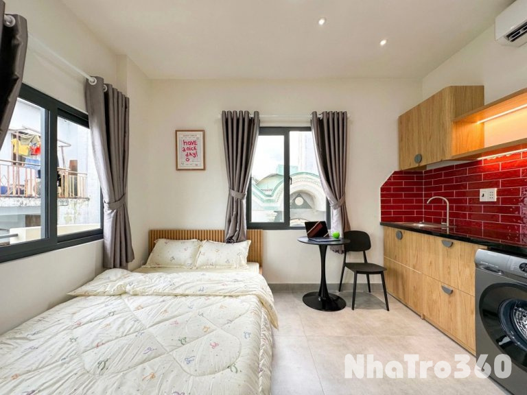 CĂN HỘ BAN CÔNG MÁY GIẶT RIÊNG NGAY TÂN BÌNH