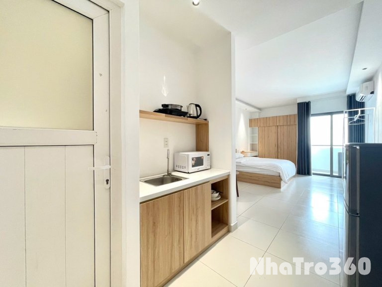 Cho thuê phòng studio full nội thất ban công ở Q1