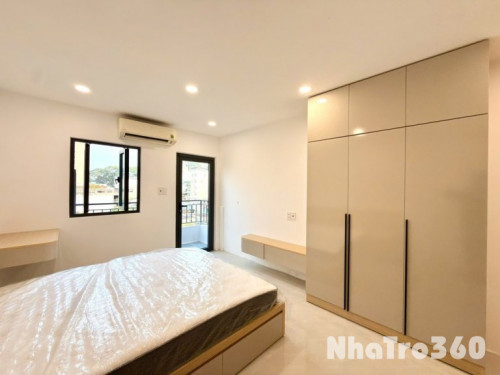 Cho thuê studio ban công lớn quận 1 full nội thất